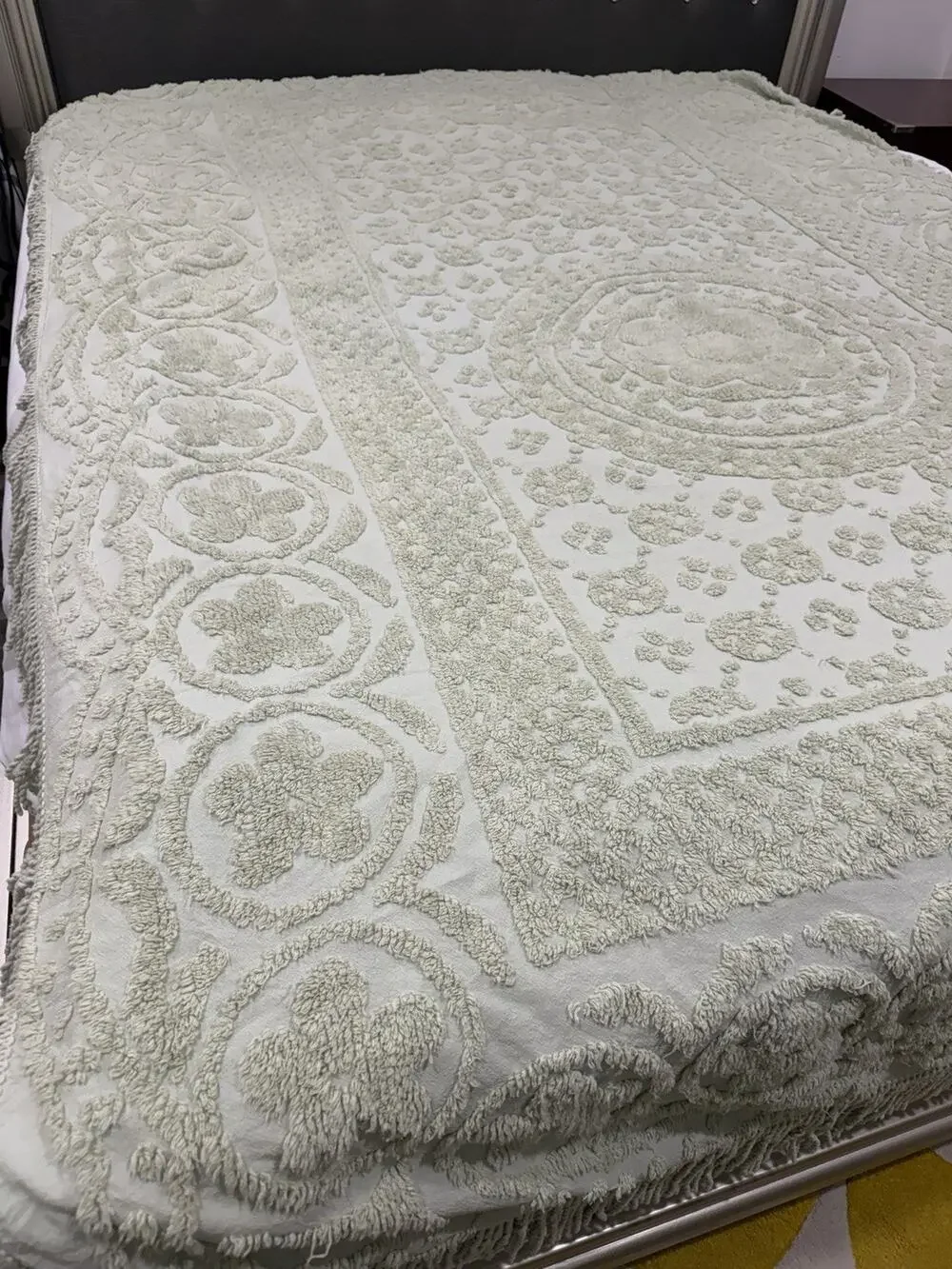 Vintage Green Chenille Fringe Bedspread Mint Sage Floral Cotton 101 X 68in